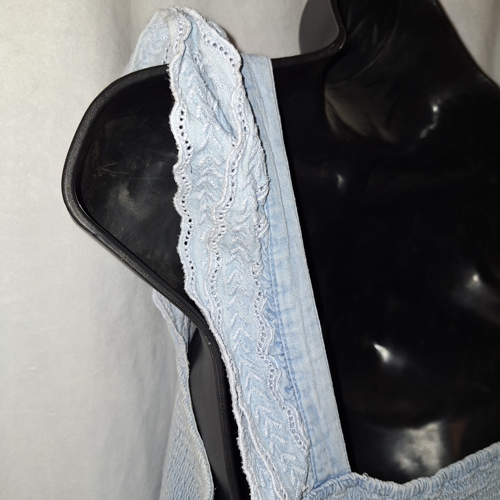 Old Navy Bluedress With Pockets. - Picture 4 of 5